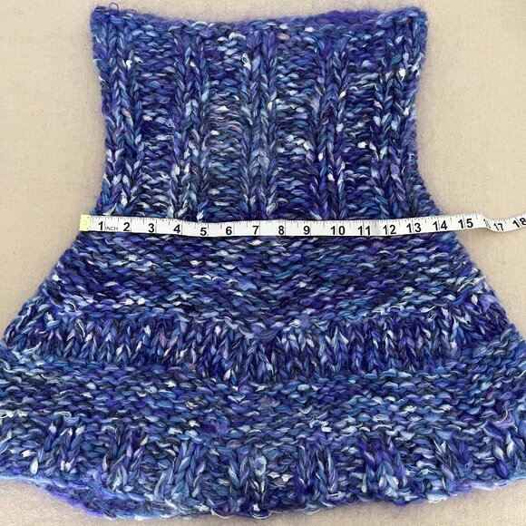 Handknit Dickie/Shoulder Shrug - beautiful shades of blue - Picture 8 of 10